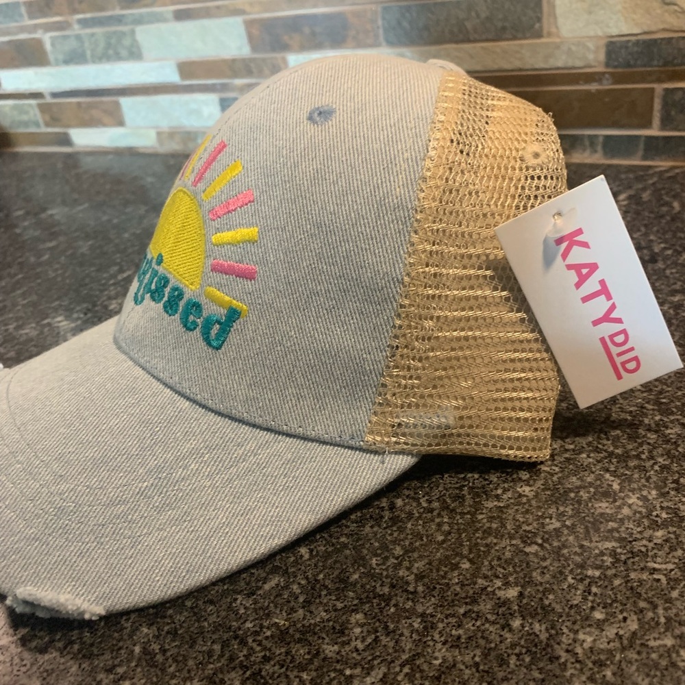 Katydid Summer Trucker Hat!